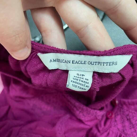 American Eagle Fuchsia Blouse - Picture 3 of 3